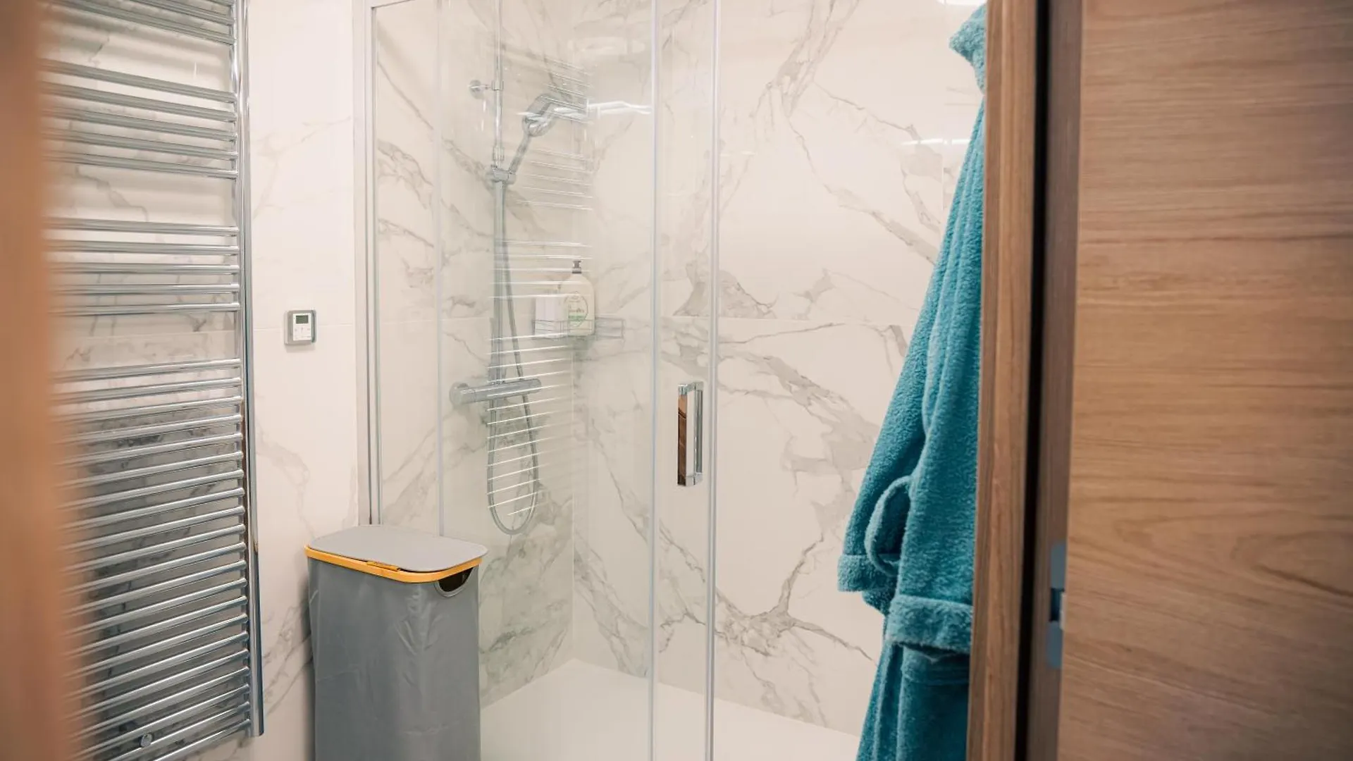 Le Relais D Azur Apartment Saint-Roman  0*, Saint-Roman (Beausoleil) France